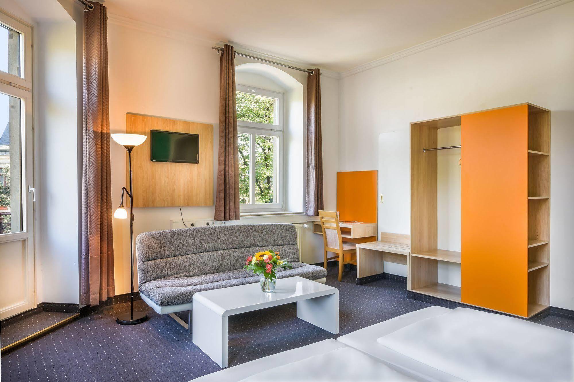 Hotel Am Bonhoefferplatz Dresden Exterior foto